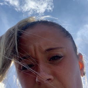 Meet your Posher, Sydney